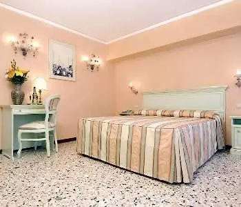 Hotel Firenze Veneza