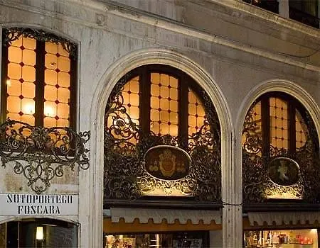 Hotel Firenze Venedig Italien
